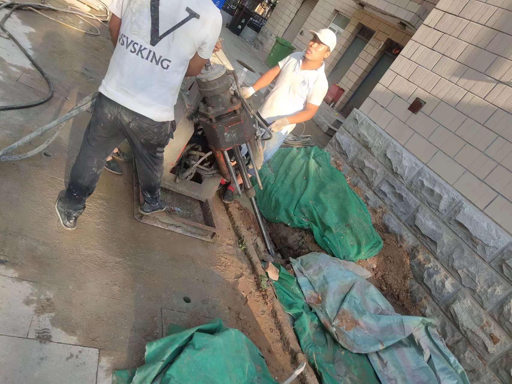自贡建筑房屋地基沉降注浆加固顶升纠偏
